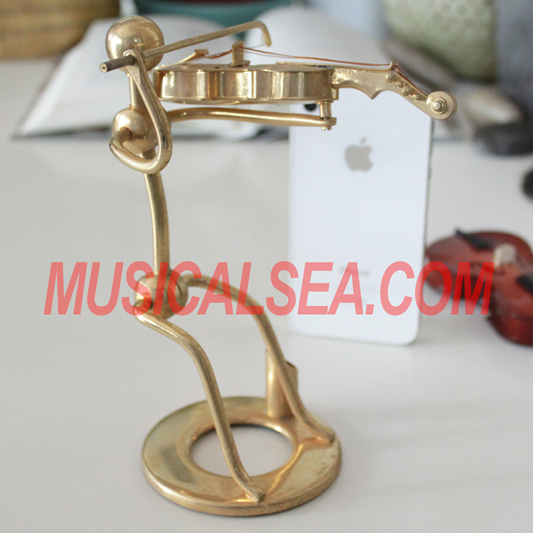 metallic pen holder